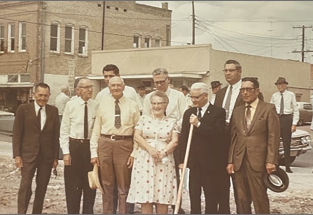 Yoakum national bank historical employees